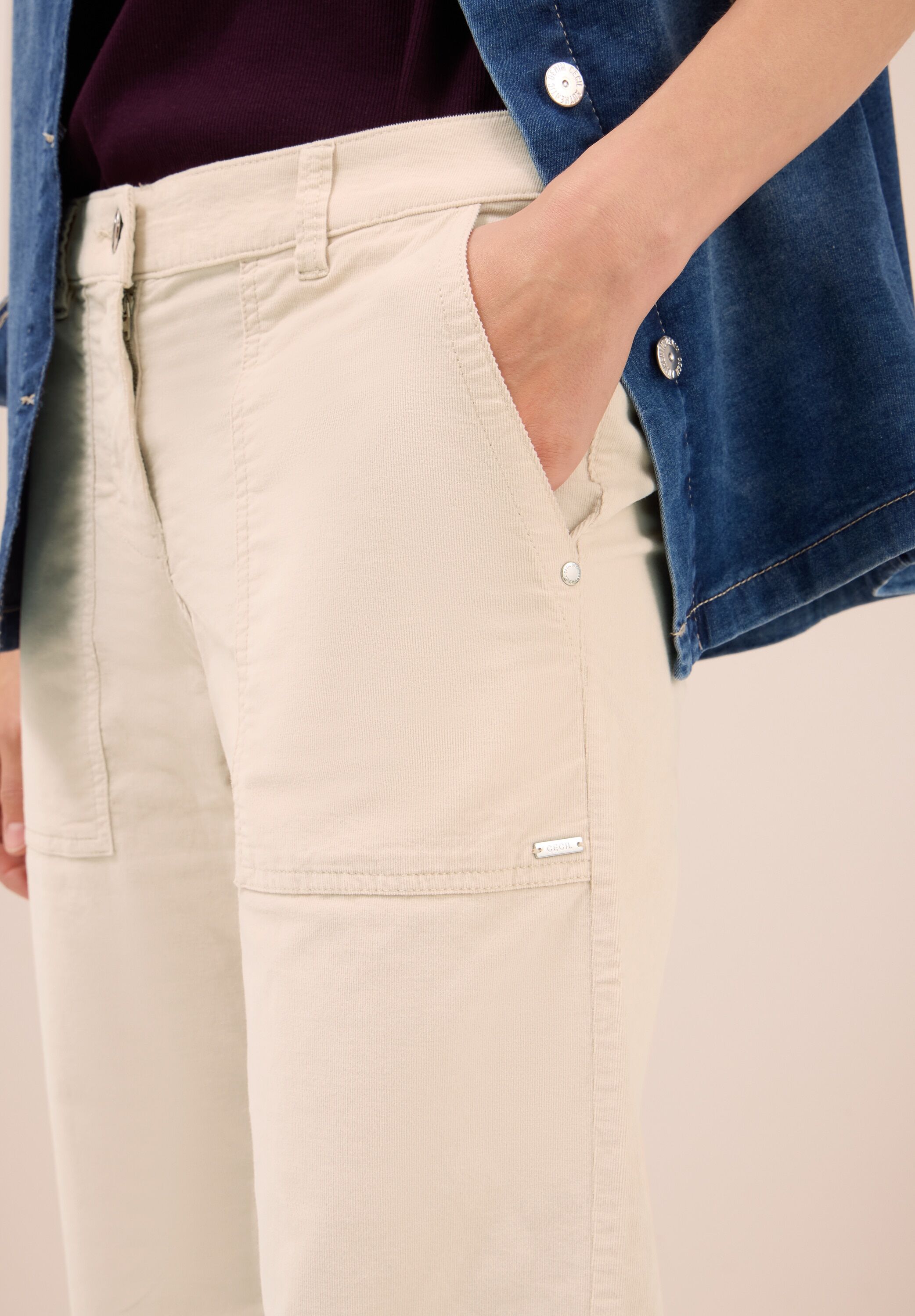 Cordhose CECIL "Style Neele", Damen, Gr. 32, Länge 30, beige (oat milk beige), Cord, Obermaterial: 98% Baumwolle, 2% Elasthan, unifarben, normal, Hosen Cordhose, Wide Leg, High Waist oat milk beige 32, Länge 30