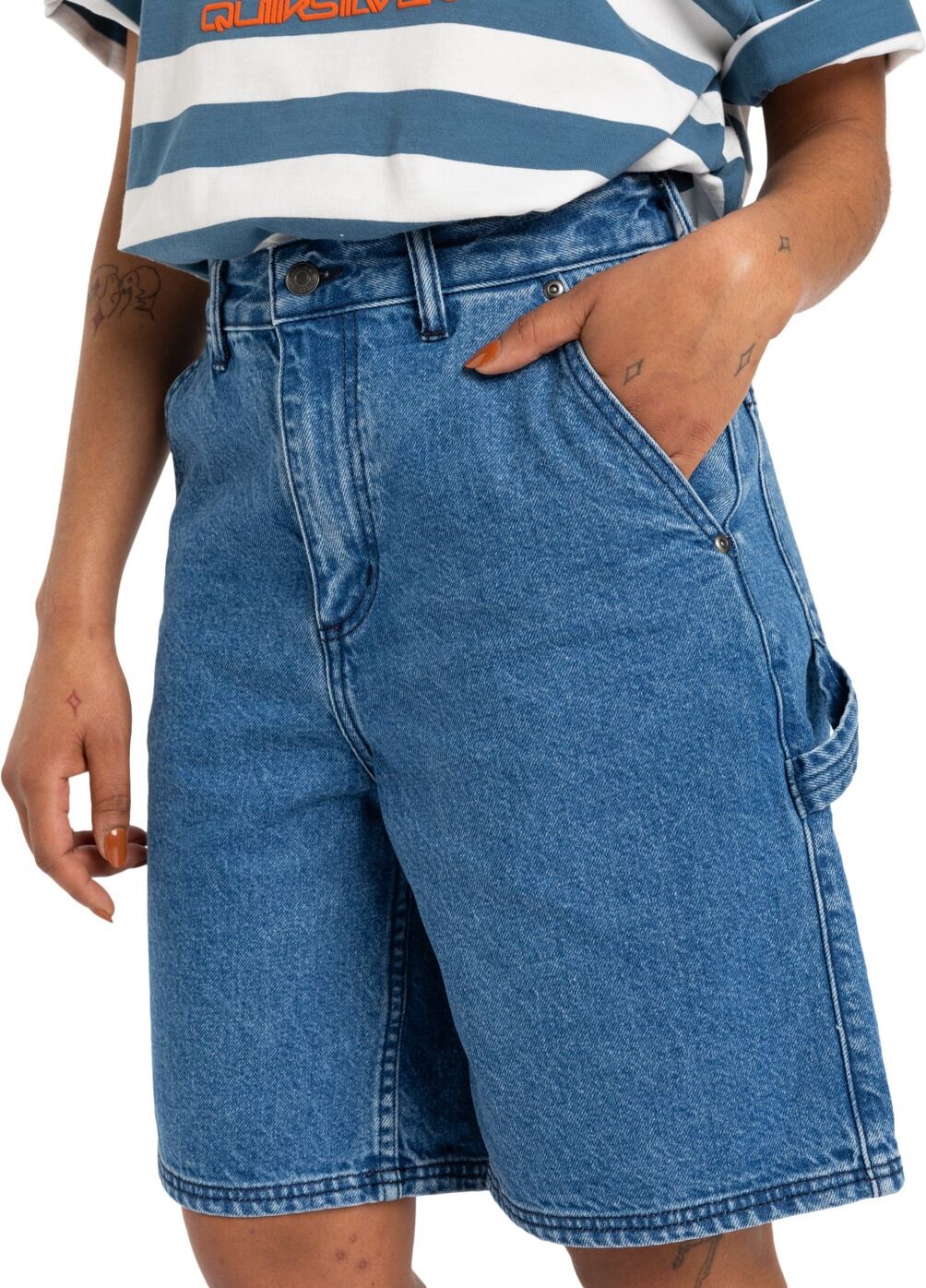 Jeansshorts QUIKSILVER "Carpenter", Damen, Gr. 26 (XS), Normalgrössen, blau (estate blau), Obermaterial: 100% Baumwolle., Jeans Jeansshorts estate blau 26 (XS), Normalgrössen