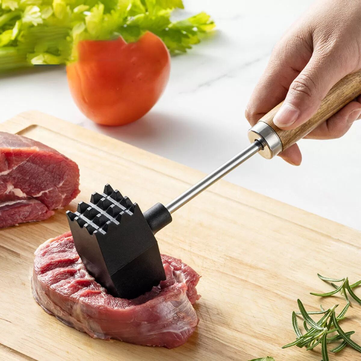 INF Beidseitiger Fleischklopfer mit Akazienholzgriff und Edelstahlköpfen — Steak-Fleischzartmacher