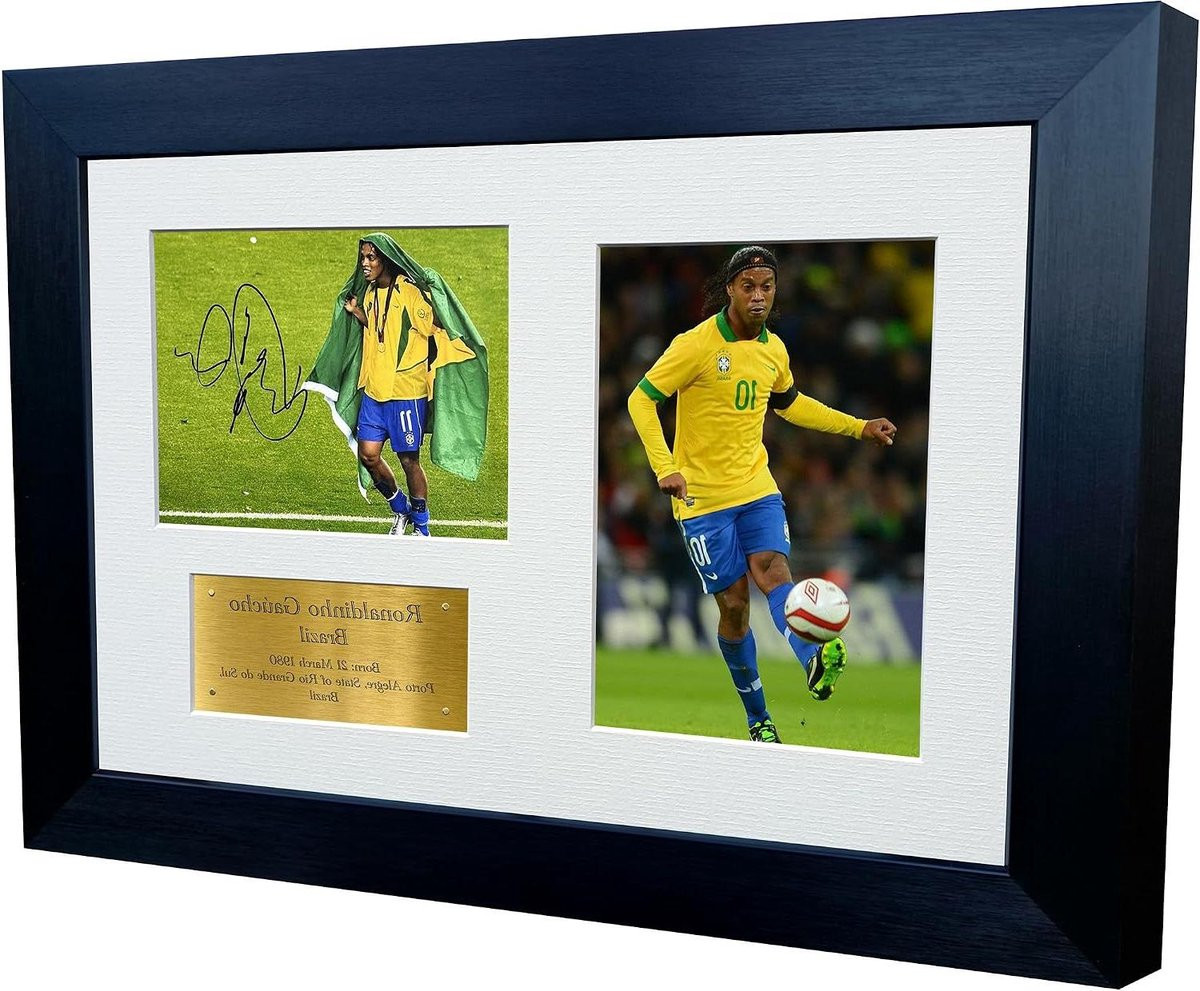 Ronaldinho Voetbal Poster met Digitale Handtekening - Barcelona Decoratie - A4 - Zwart
