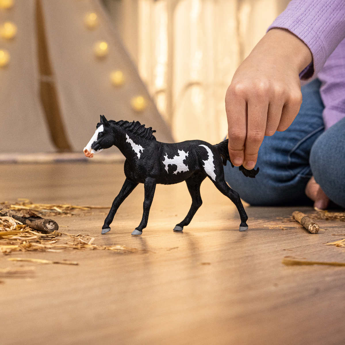 Schleich Horse Club Paint Horse Gelding Figure - 3.85 cm x 16.4 cm x 9.2 cm - Black-and-White - For Kids 5-12