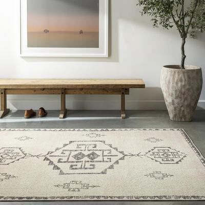 Becki Owens x Livabliss Solana Area Rug