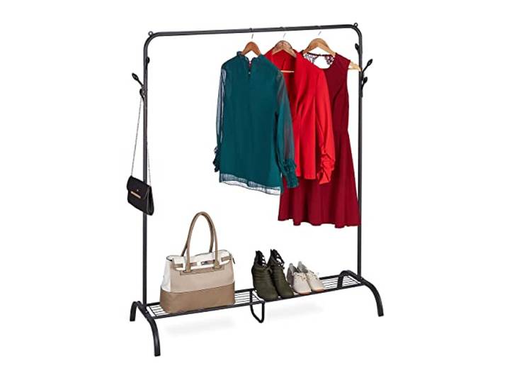 Relaxdays Penderie en métal\, Support Chaussures\, Crochets latéraux\, Portant vêtements\, HLP : 145 x 132 x 44 cm\, Noir