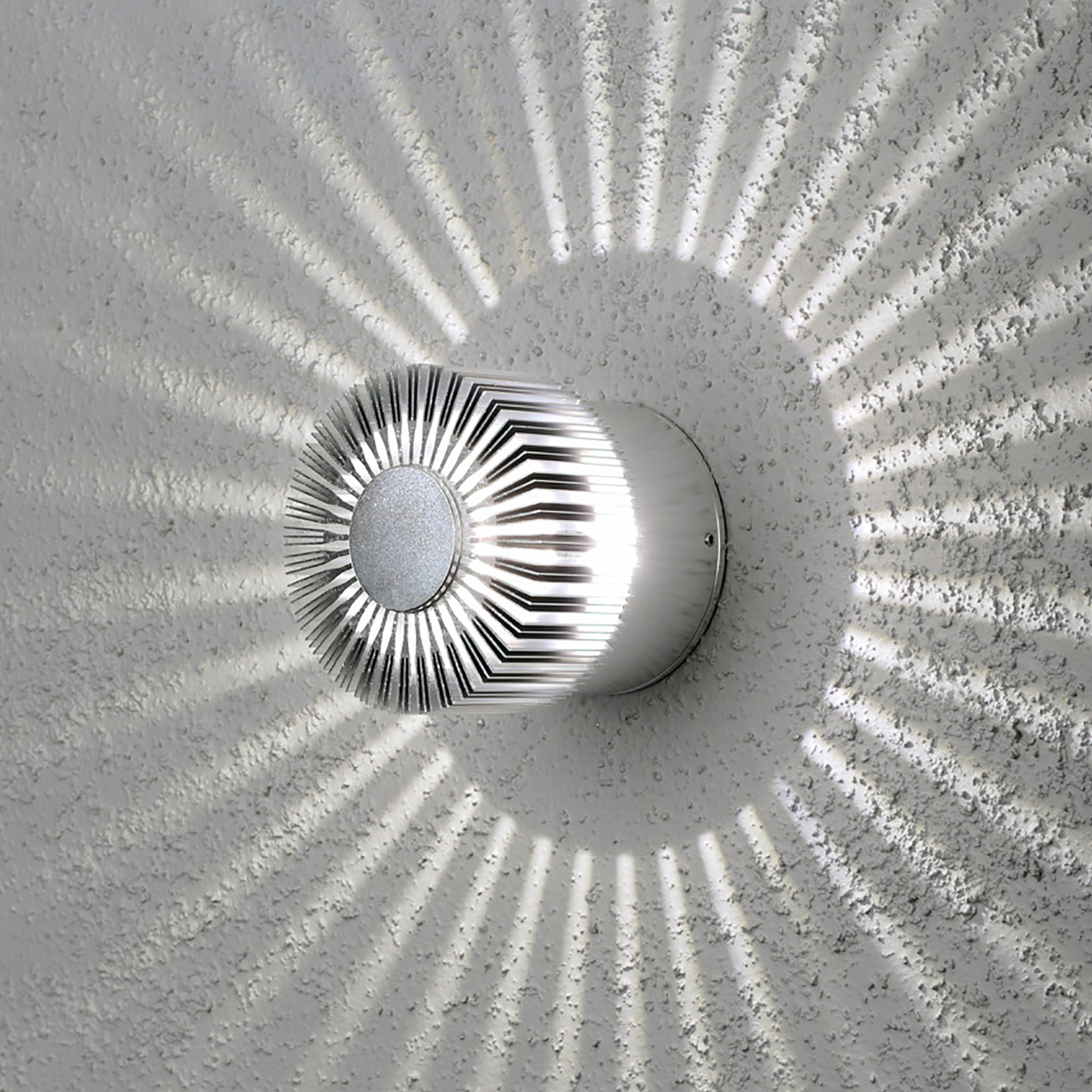 Konstsmide Monza Sonne LED wandlamp voor in de tuin, zilver, warm wit licht