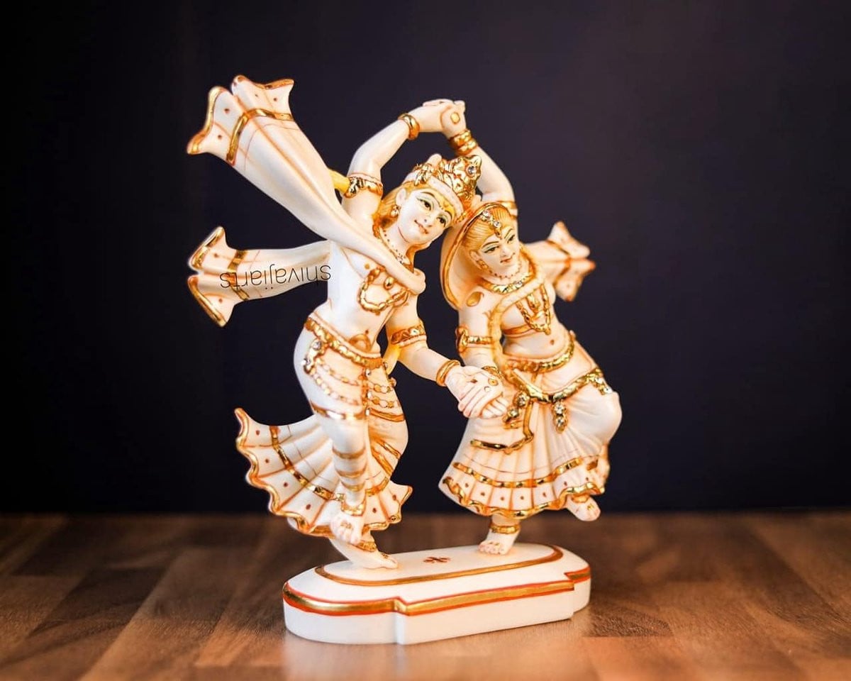 Handgemaakt Wit Religieus Beeld van een Goden Paar voor in je Huis Tempel, Hoogte: 24 cm