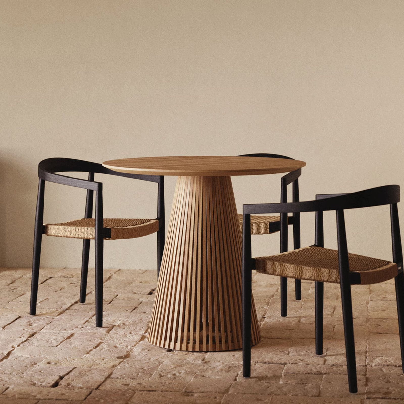 Kave Home Jeanette Ronde Bistrotafel van Teakhout, Naturel, Diameter: 90 cm
