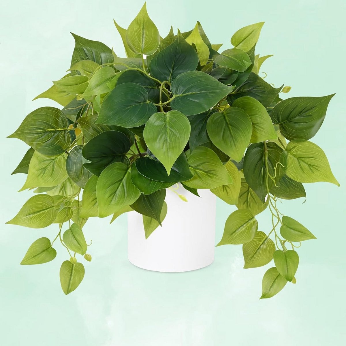 Realistische kunstplanten met pothos in keramische potten voor binnen