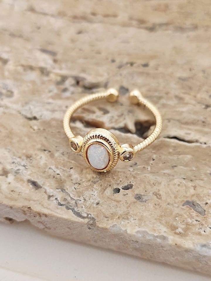 Nakkash Vergold. Ring mit Opal - onesize