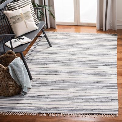 SAFAVIEH Handmade Rag Rug with Fringe Valborg Casual Stripe Cotton Rug with Fringe