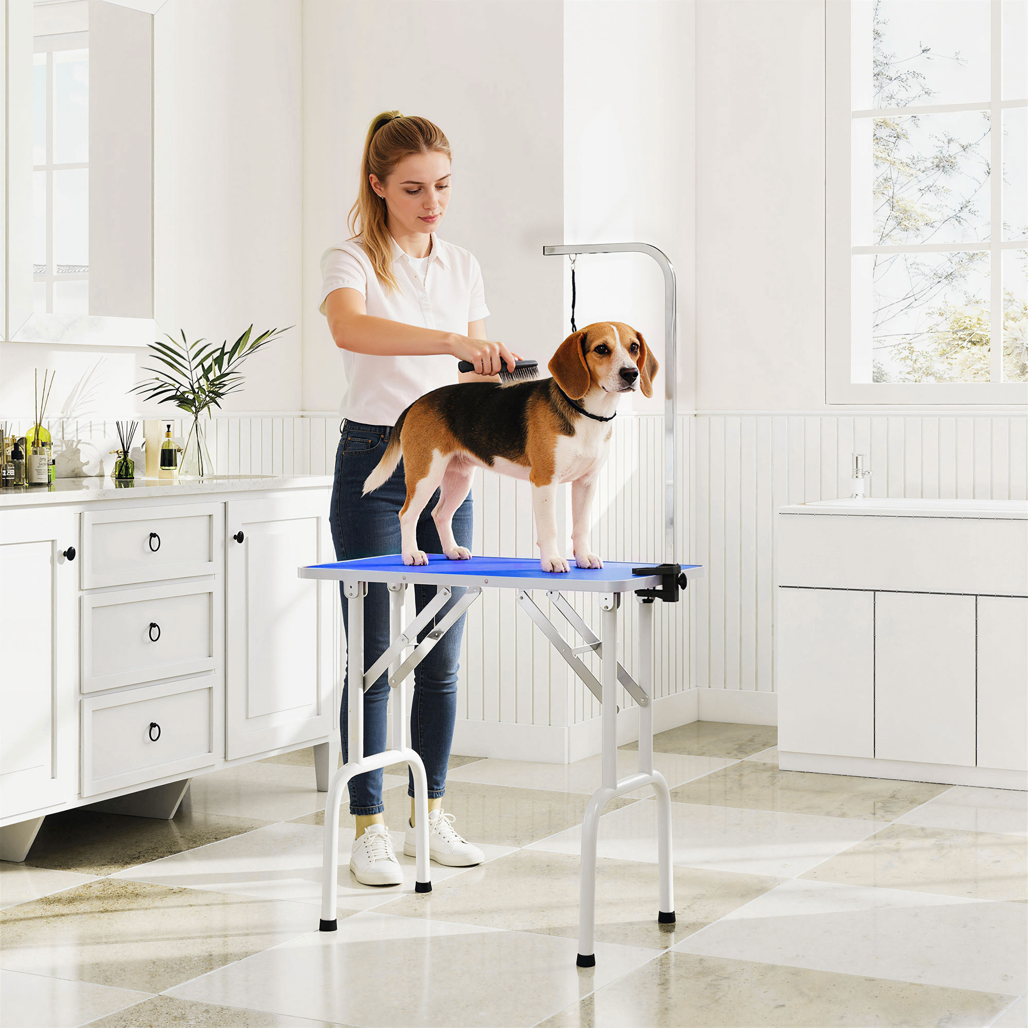 Pawhut Tavolo da Toelettatura Pieghevole con Piano Antiscivolo e Braccio Regolabile, 81x48,5x80 cm, Blu   Aosom Italy