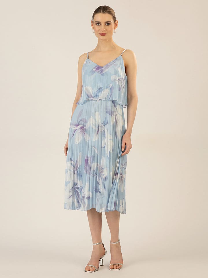 APART Plisseekleid in Hellblau - 44