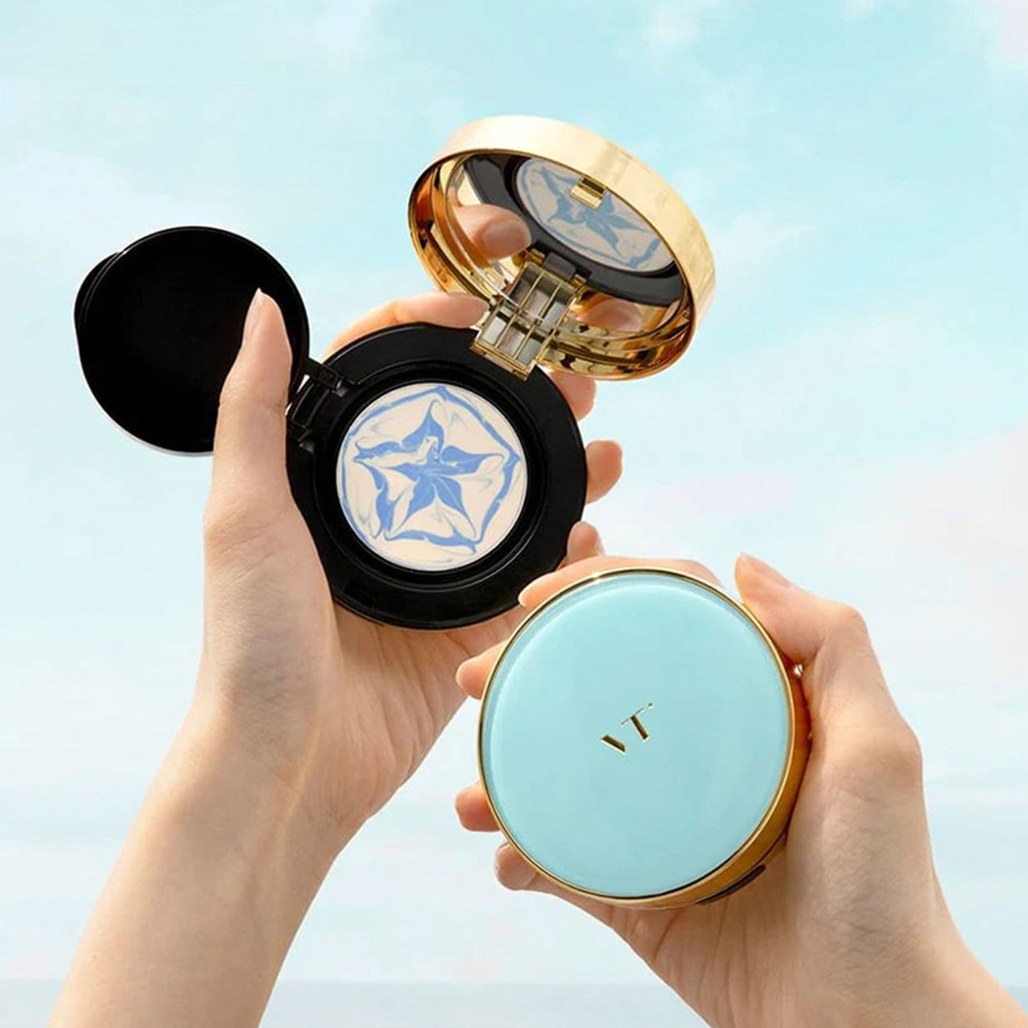 VT COSMETICS Essence Sun Pact SPF50 11g