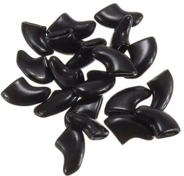 Inspired Living CozyPaws Silicone Cat Nail Caps 20 Piece Soft Scratch Protection Set black s