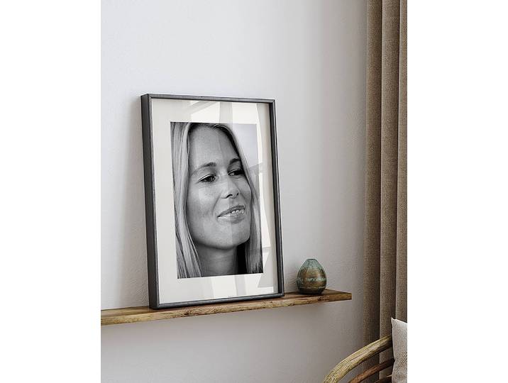 Bild Claudia Schiffer at Cannes Buche Massiv, lackiert Acrylglas Multicolor 32 x 42cm