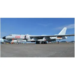 Trumpeter Xian H-6K Stratedgic Bomber