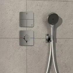 hansgrohe ShowerSelect Comfort Q Thermostat 15589000 UP, für 1 Verbraucher und einen zusätzlichen Abgang, chrom