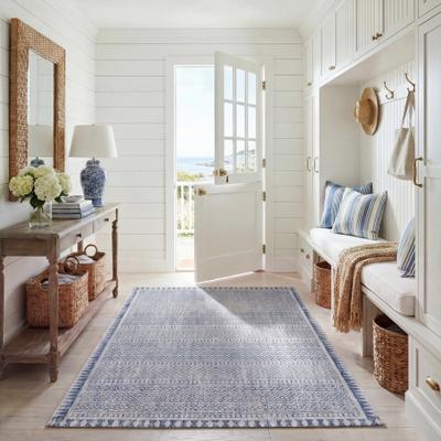 SAFAVIEH Courtyard Zikrija Transitional Rug