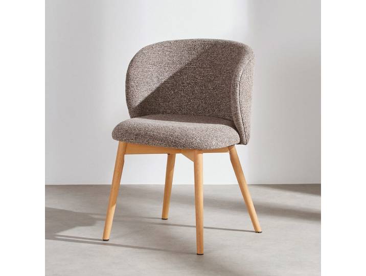 Chaise en tissu polyester moka et bois de hêtre