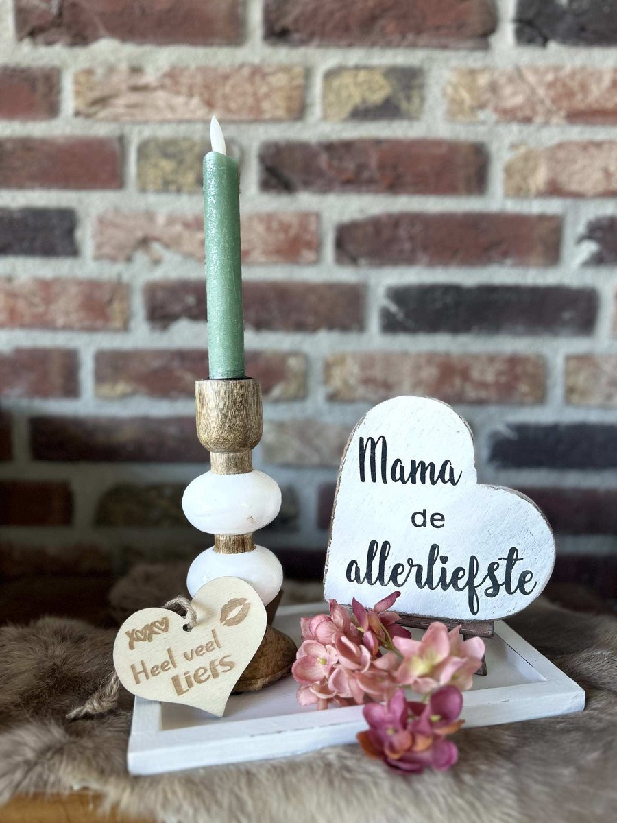 Creaties van hier Cadeaupakket Mama de allerliefste met wit dienblaadje, bloem, ezel en kandelaar