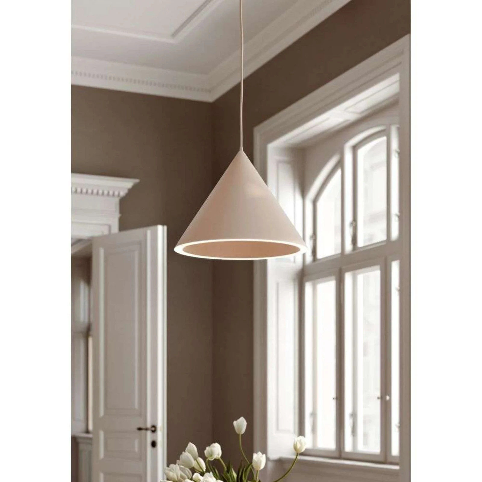 Woud Annular Hanglamp Large Beige Aluminium voor de Eetkamer