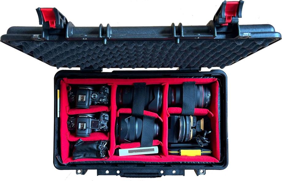 Explorer Cases 5218HL Koffer Schwarz mit Trennwand-Set