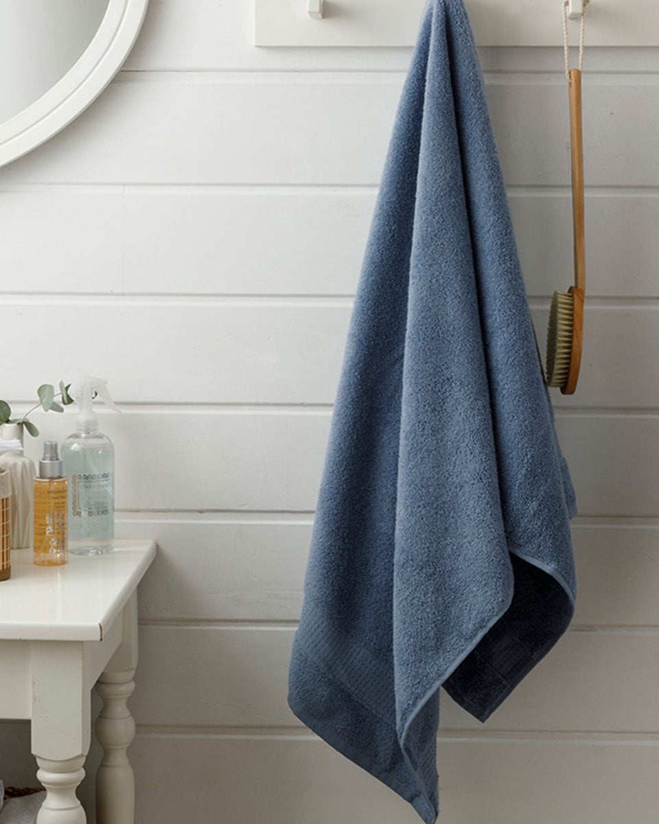 English Home Badhanddoek Blauw 70 x 140 cm