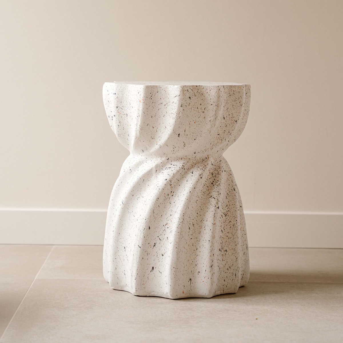 Indore Home Bijzettafel Oslo Steenlook MgO