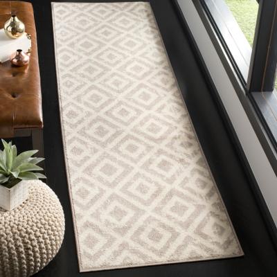 SAFAVIEH Amsterdam Regina Modern Rug