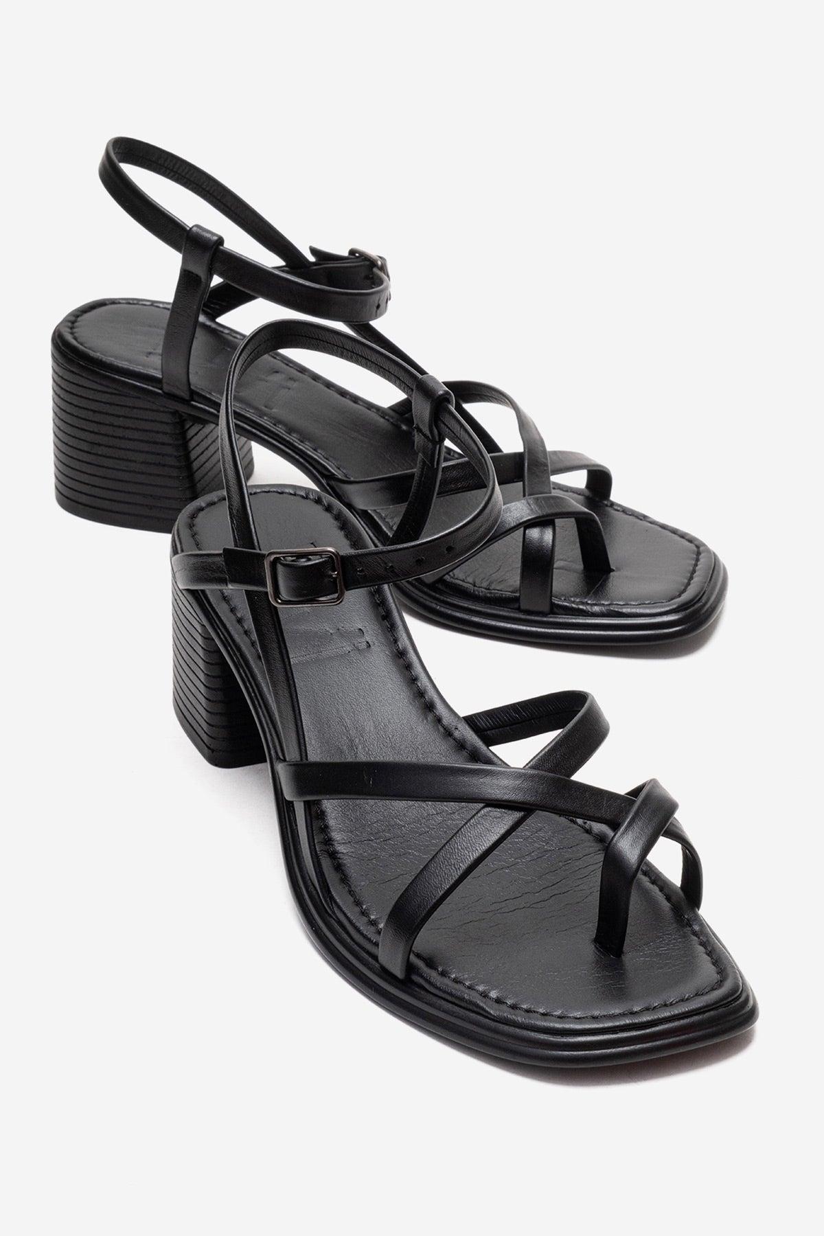 Lavish Leder Blockabsatz Sandale (Damen)