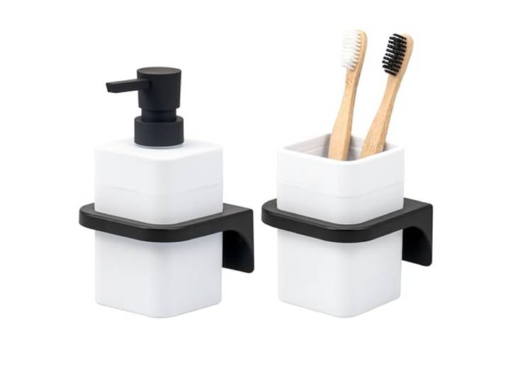 bremermann Badezimmer-Set Savona mit Soft-Touch Oberfläche inkl. Wandhalterung, eckiges Bad-Accessoires Set 2tlg. bestehend aus 1x Seifenspender und 1x Becher aus Kunststoff (Weiß)