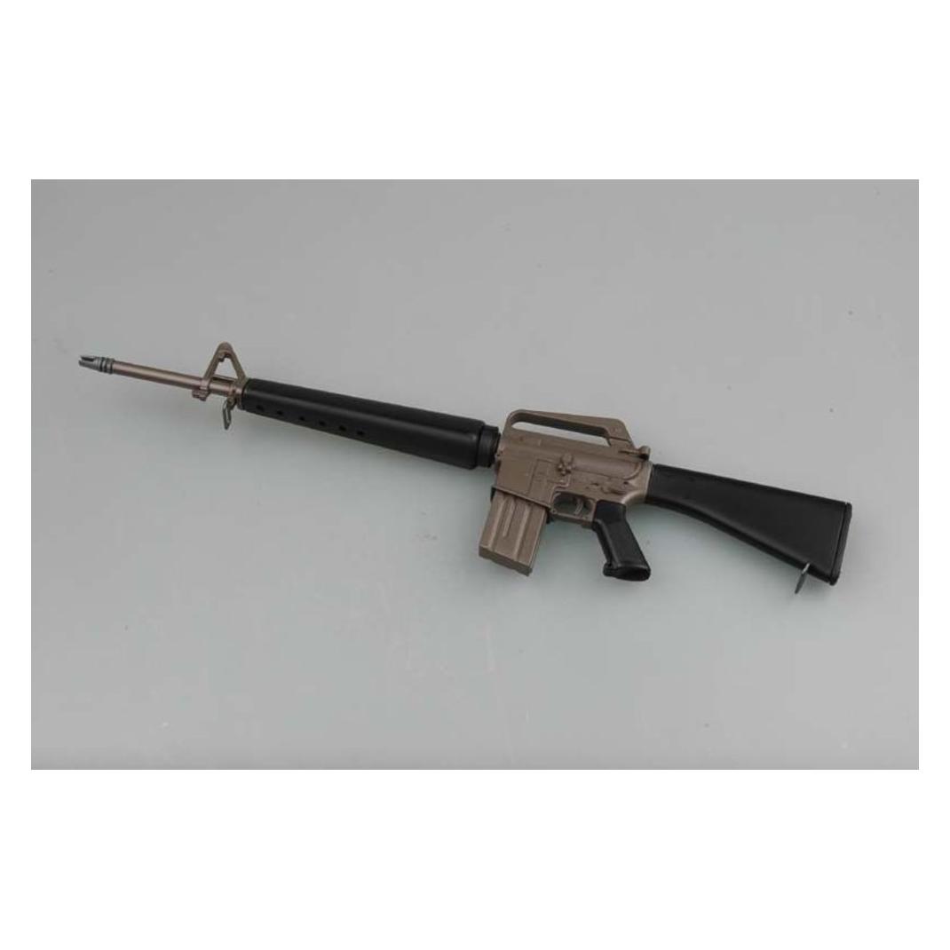 Easy Model M16 (39101)