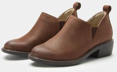 Women's Merle Slip-On Flat Heel Shoe by Alegria in Brown (Size 5 M)