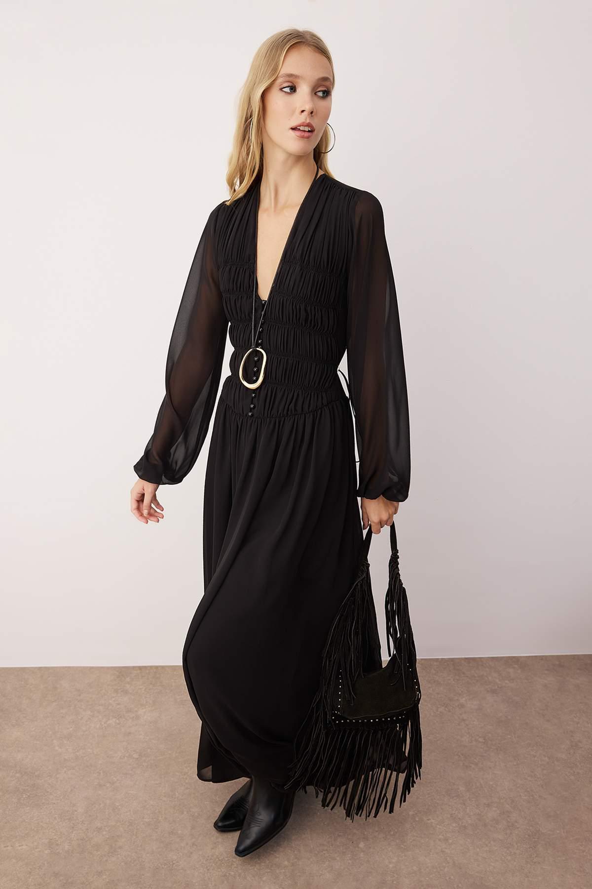 Langes, flaches Damen-Maxikleid im Freizeit-/Skater-Stil