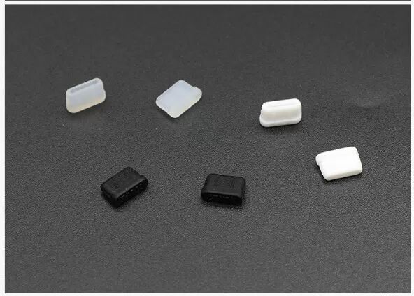 INF Bouchons anti-poussière pour port Type-C, pack de 4 Le noir