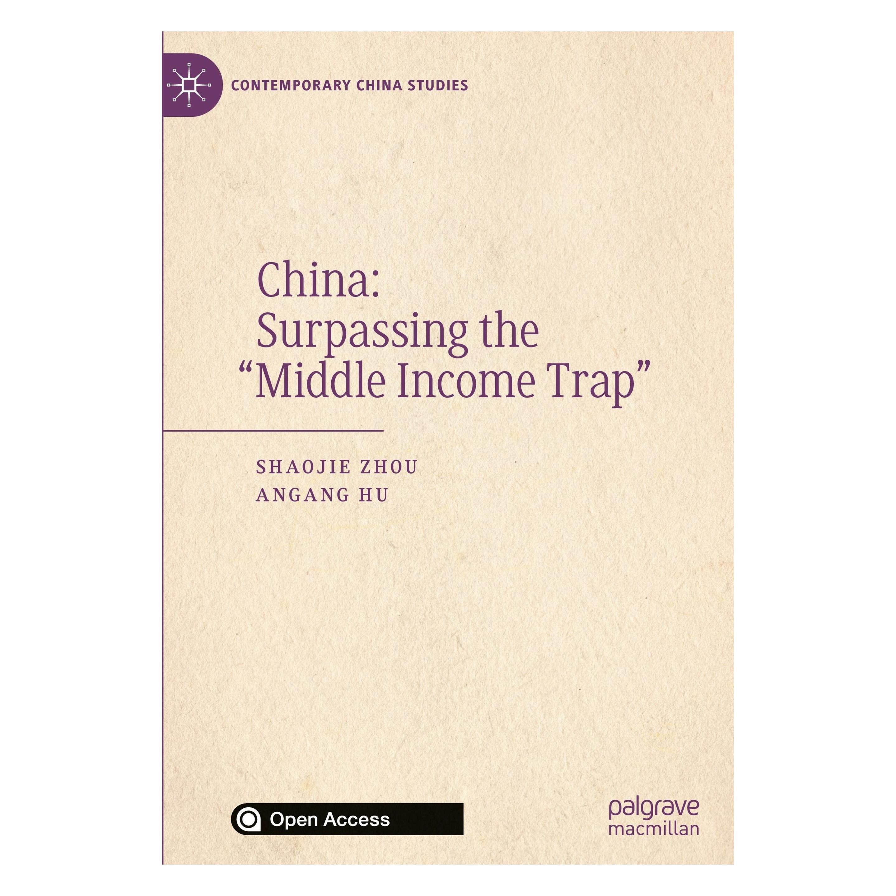 Springer China: Surpassing the Middle Income Trap (Englisch, Hardcover, Angang Hu, Shaojie Zhou) (55019282)