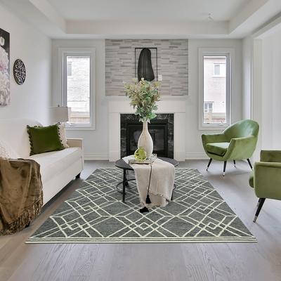 Magi Visalle Duncan Hand-Hooked Wool Area Rug