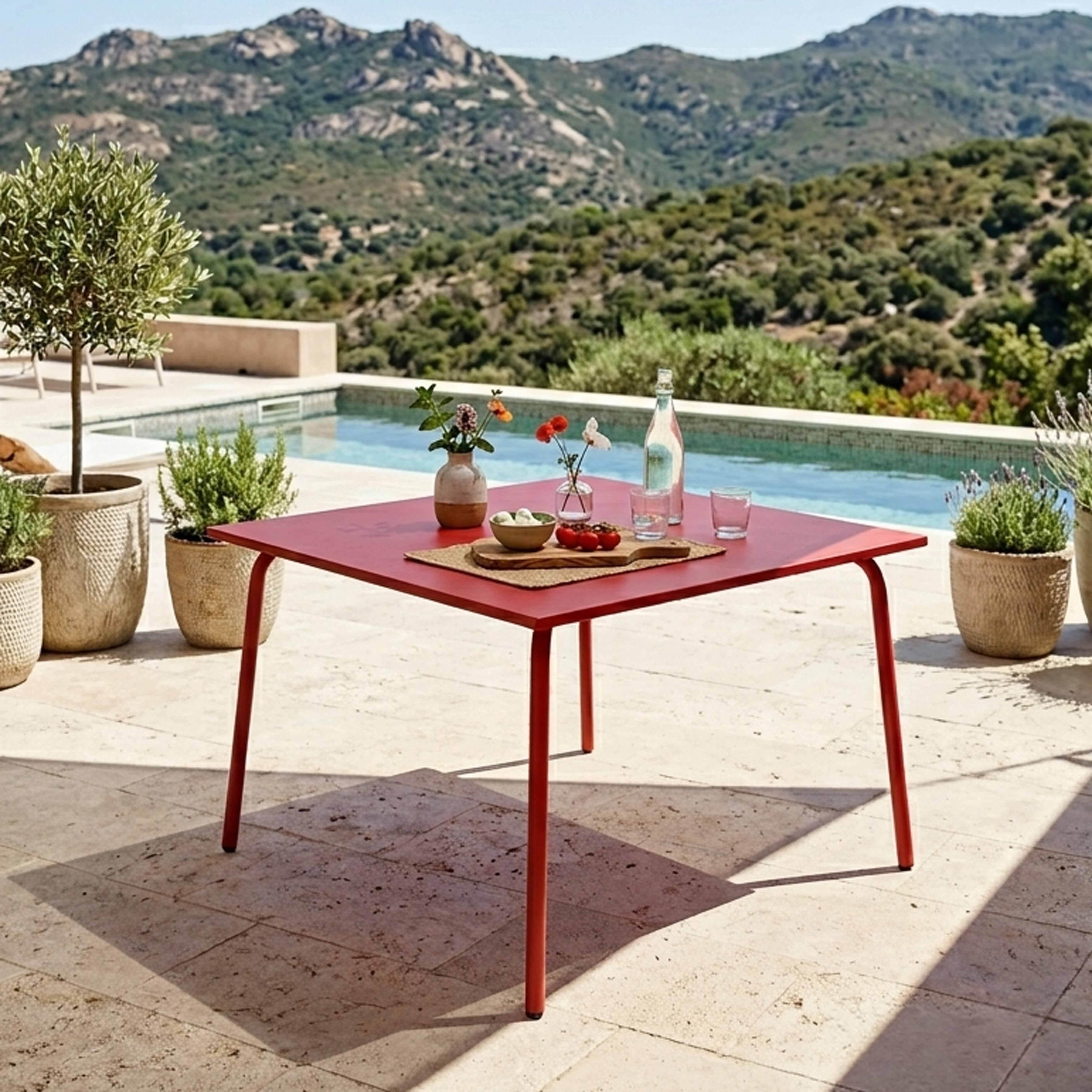 Quadratischer Gartentisch aus Metall Rot - Oviala Palavas