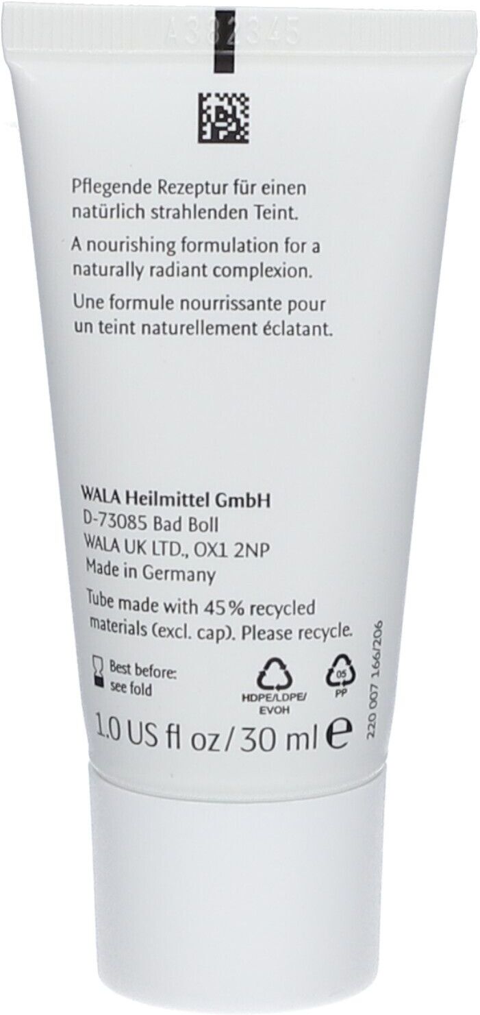 Dr. Hauschka Foundation 04 Hazelnut 30 ml Make up