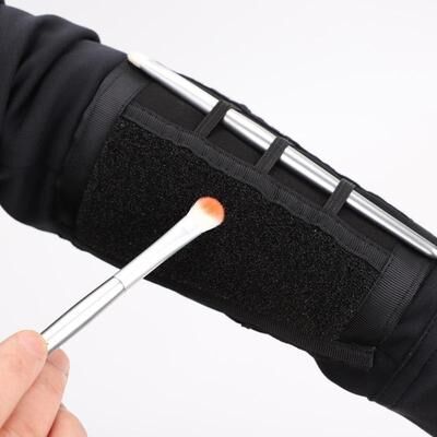 Inspired Deals Quick Switch Brush Cleaner Wrist Pad Dry Makeup Brush Cleaner Sponge For Artists & Daily Use Quick Switch Brush Cleaner Wrist Pad Dry Makeup Brush Cleaner Sponge For Artists & Daily Use