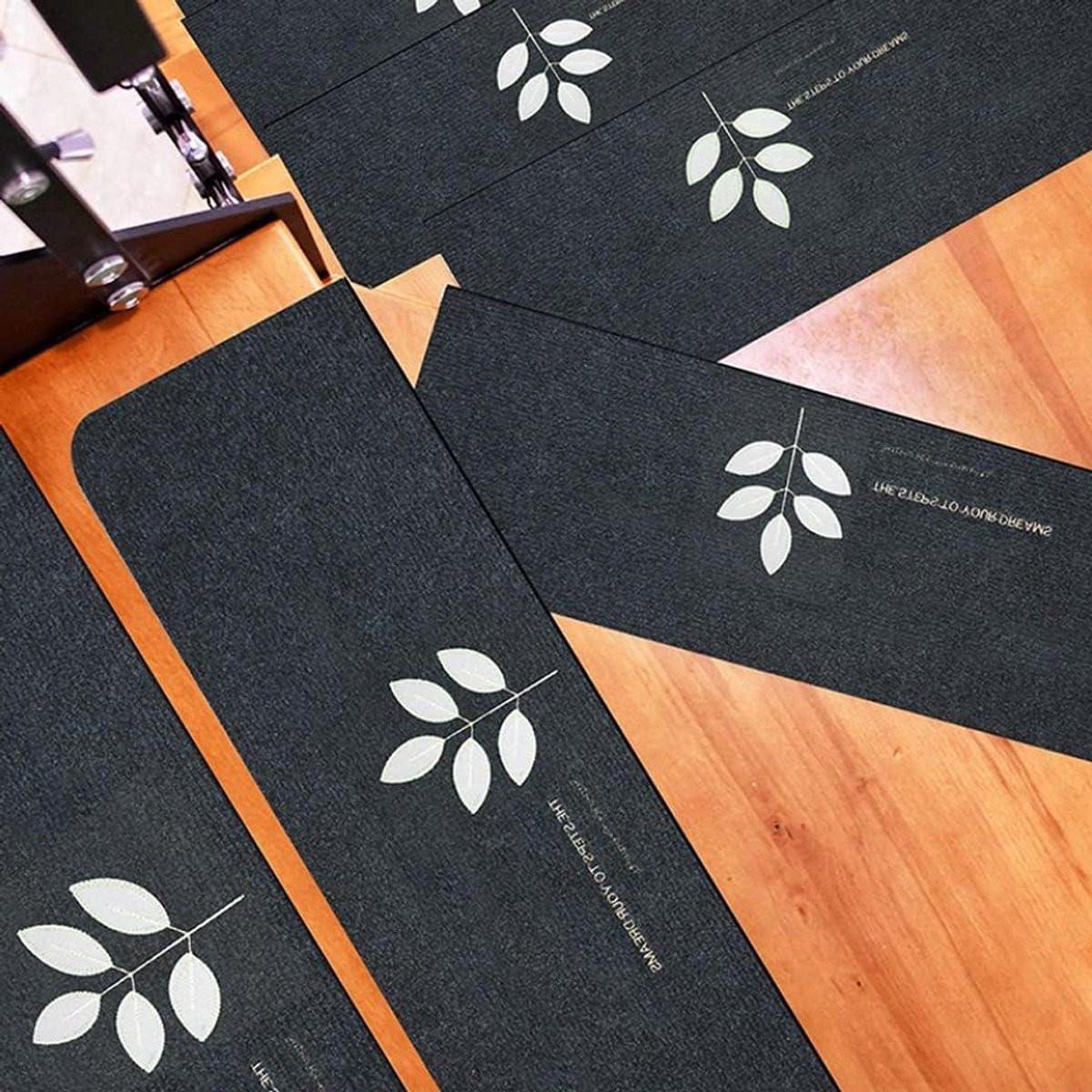 15 stuks Zachte Antislip Tapijt Treden - Machine Wasbaar - Zwart