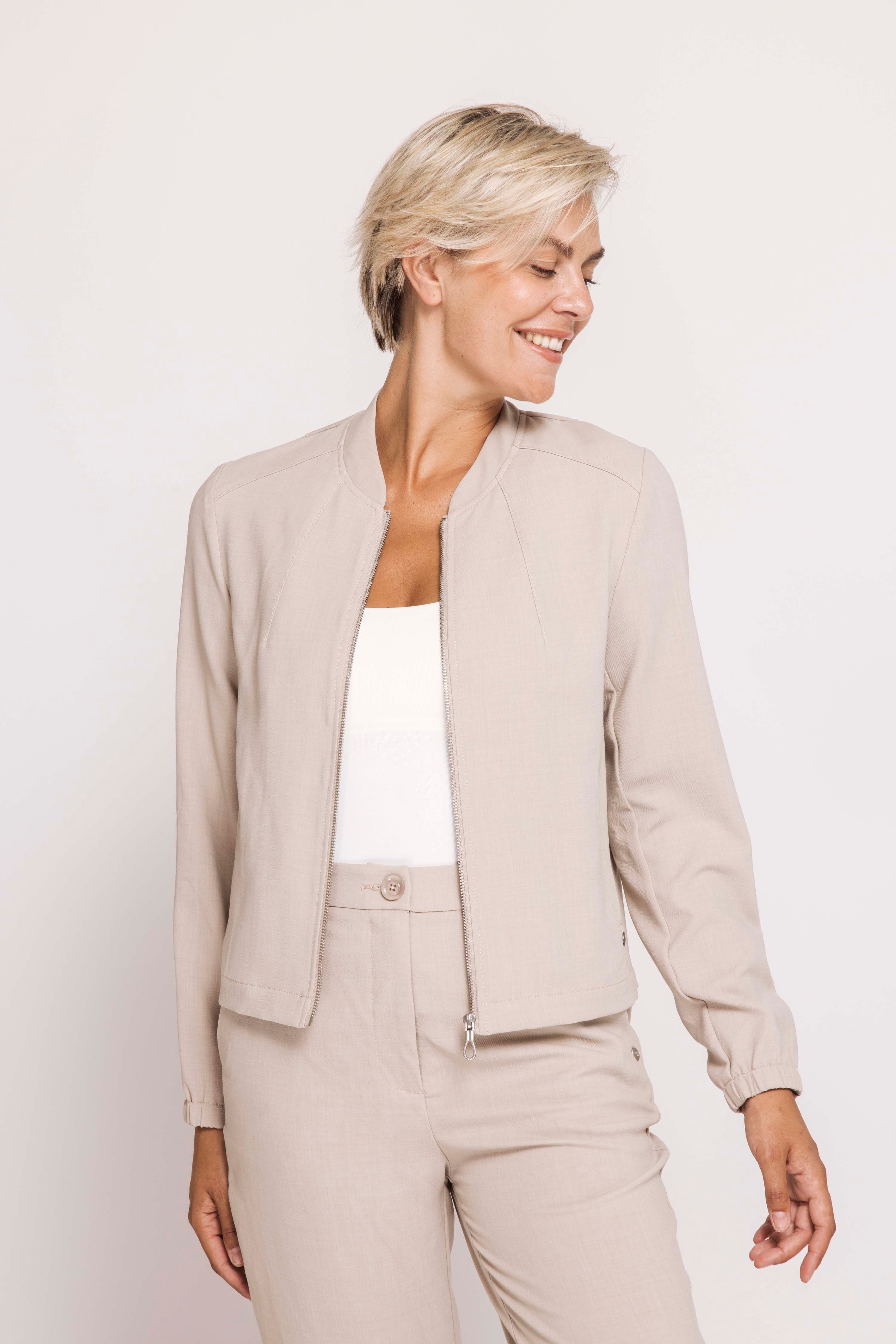 Jackenblazer ZHRILL "DALS", Damen, Gr. M, beige (grün), Web, Obermaterial: 60% Polyester, 28% Viskose, 8% sonstige Fasern, 4% Elasthan, unifarben, gerade hüftbedeckend, Rundhals, elastischer Bund, Blazer Jackenblazer, hüftbedeckende Länge, gerade Passform
