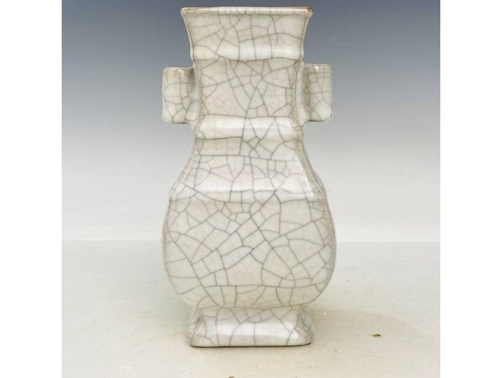 Vase à double oreille en porcelaine de Chine, marque de four Guan de la dynastie des Song, fissure de glace blanche, 8 po