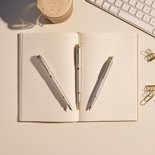 Parker Im Monochrome Champagne Fyldepen   F