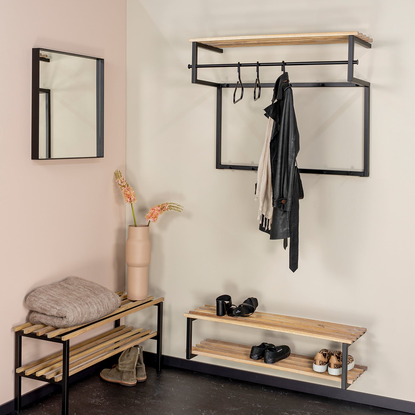 home24 Wandgarderobe Rizzoli XL zwart B: 100 cm, D: 34 cm, H: 76 cm