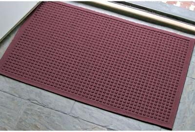 Bungalow Dba Matterly Squares Doormat 35 x 23, 35 x 23, Burgundy