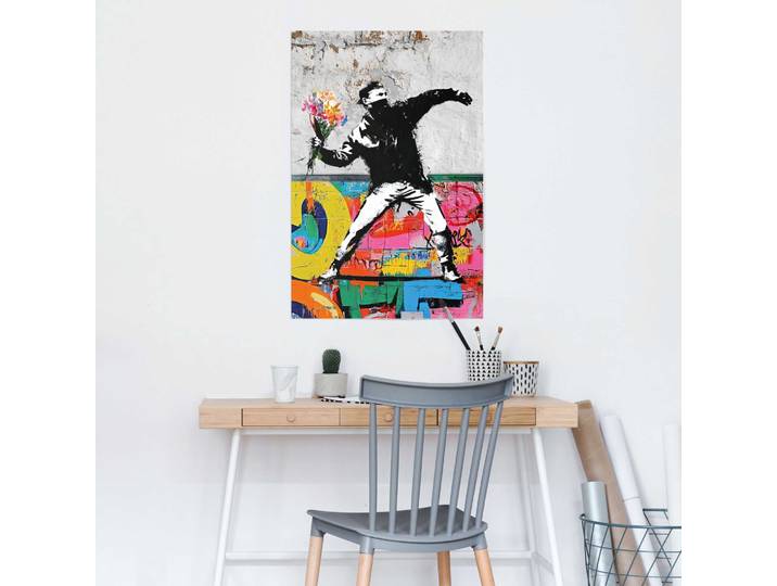 Poster REINDERS Graffiti-Blumenwerfer , farbe bild(er): mehrfarbig, B:61cm H:91,5cm T:0,1cm, Papier, Bilder, Poster, Teenager Zimmer - Mehrfarbig - Bilderdruckpapier StreetArt - 61x91,5cm