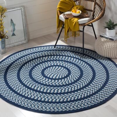 SAFAVIEH Handmade Braided Levina Country Rug
