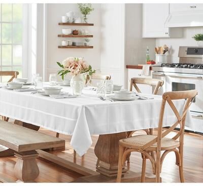 Threadmade Elegance Plaid Jacquard Woven Tablecloth