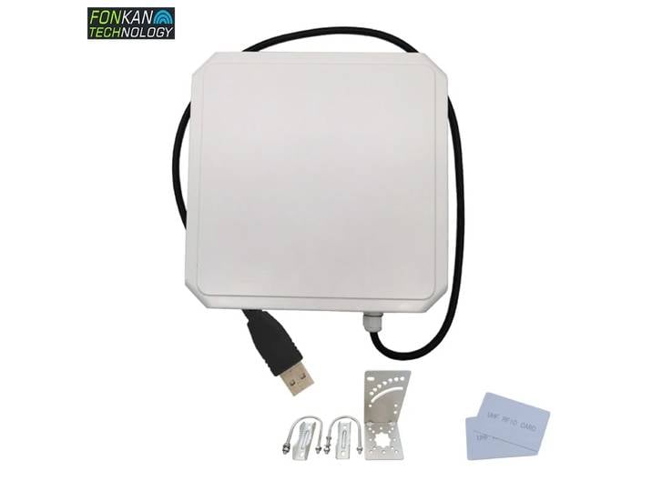 Lecture UHF longue portée Ip67, étanche, Interface Usb ou Rs232, antenne à Gain 9dbi intégrée, lecteur RFID pour le stationnement de voiture