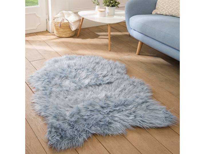 Tapis poils forme peau de bête - Blancheporte